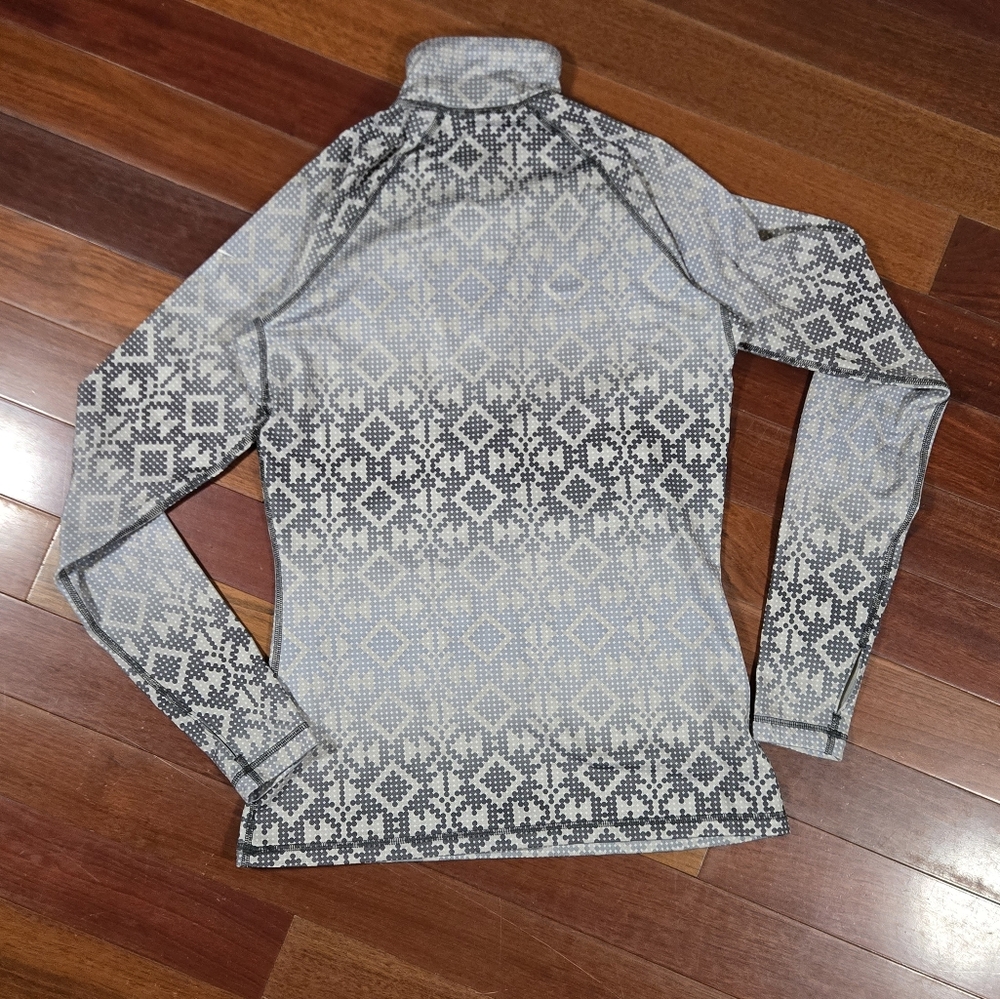 Nike Pro Gray Patterned Half-Zip Pullover Womens … - image 3
